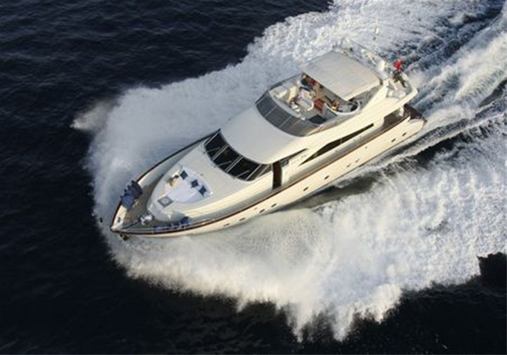 8 berth power yacht charter in Mallorca